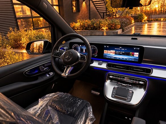 2026 Mercedes-Benz V-Класс Extra Long 300 d экстра длинный III (W447) Рестайлинг 2, чёрный, 13990000 рублей - вид 11