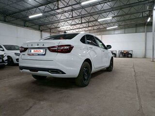 2023 Lada (ВАЗ) Vesta I Рестайлинг (NG), белый, 764845 рублей, вид 3