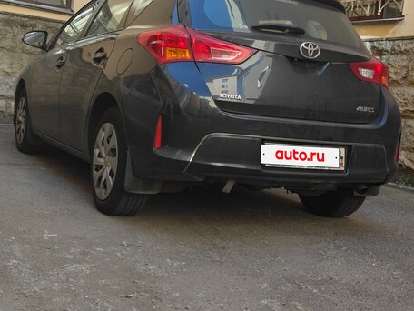 2014 Toyota Auris II, чёрный, 750000 рублей, вид 3