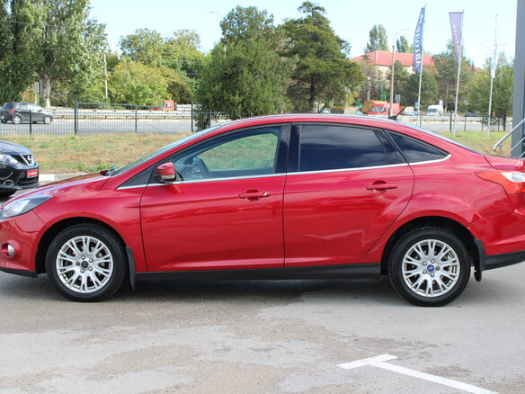 2012 Ford Focus III, красный - вид 7