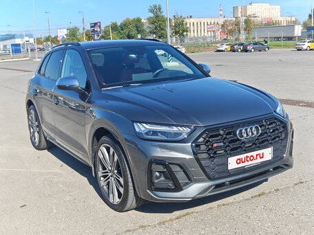 2021 Audi SQ5 II (FY) Рестайлинг, серый, 5600000 рублей, вид 1