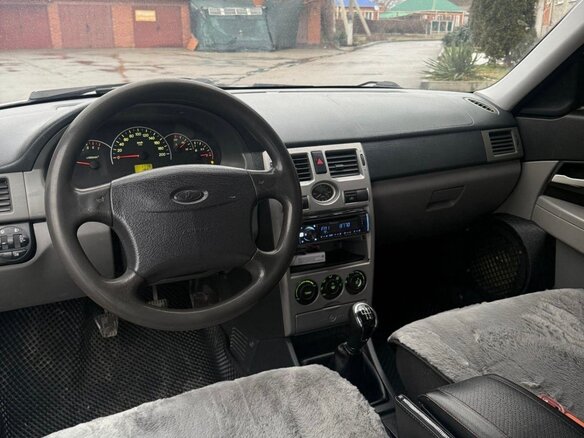 2010 Lada (ВАЗ) Priora I, белый - вид 9