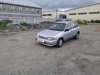 1994 Toyota Starlet IV (P80), серебристый, 163000 рублей, вид 1