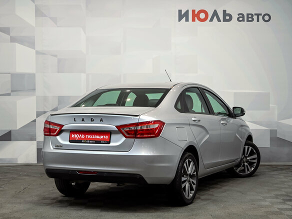 2019 Lada (ВАЗ) Vesta I, серебристый, 1030000 рублей - вид 4