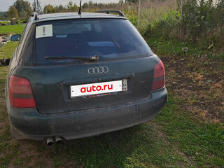 1998 Audi A4 I (B5), зелёный, 400000 рублей, вид 3