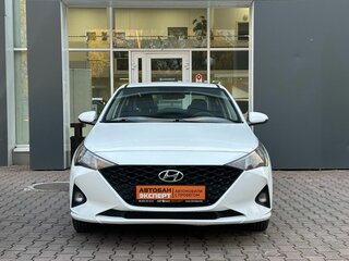 2021 Hyundai Solaris II Рестайлинг, белый, 1429000 рублей, вид 5