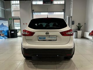 2016 Nissan Qashqai II, белый, 1330000 рублей, вид 5