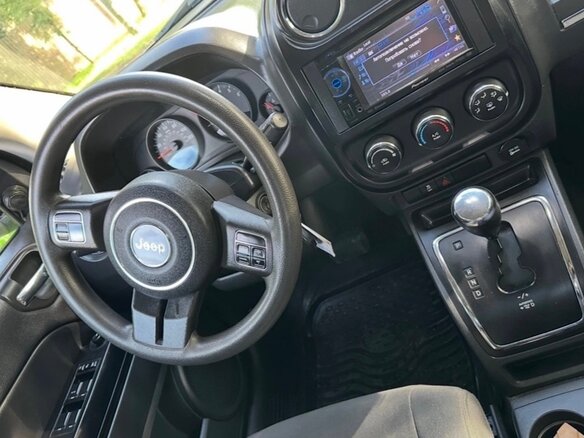 2011 Jeep Compass I Рестайлинг, серый, 799000 рублей - вид 5