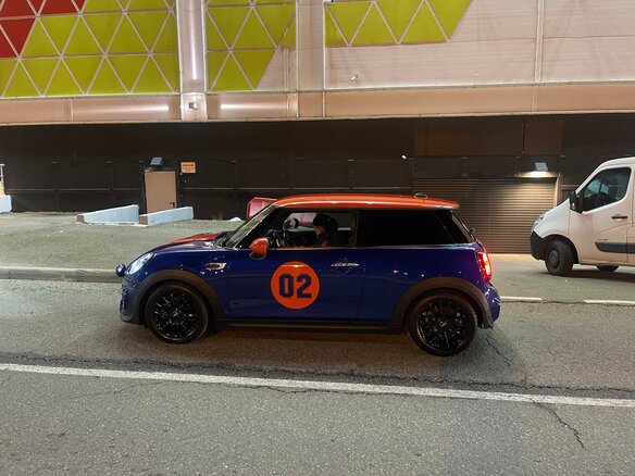 2019 Mini Hatch Cooper III (F55/F56) Рестайлинг, синий, 2300000 рублей - вид 5