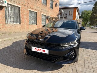 2020 Kia K5 III, чёрный, 2450000 рублей, вид 3