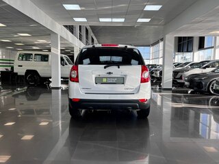 2013 Chevrolet Captiva I Рестайлинг 2, белый, 1395000 рублей, вид 4