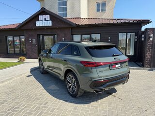 2026 Audi Q5 L III (GU), зелёный, 6150000 рублей, вид 4