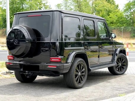 2026 Mercedes-Benz G-Класс 450 d III (W465) Рестайлинг, чёрный, 17910000 рублей, вид 3