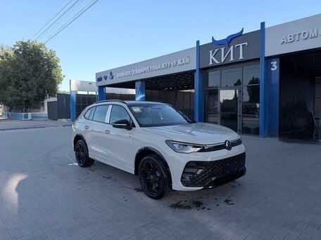 2026 Volkswagen Tiguan L Pro III (China Market), серый, 4990000 рублей, вид 3