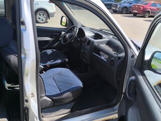 2010 Peugeot Partner I Рестайлинг, серебристый, 185000 рублей, вид 5