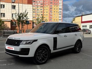 2018 Land Rover Range Rover IV Рестайлинг, белый, 9300000 рублей, вид 3