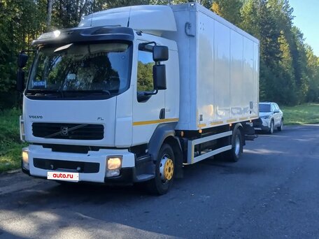 2011 Volvo FL, белый, 4500000 рублей, вид 1