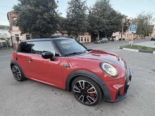2021 Mini Hatch JCW III (F55/F56) Рестайлинг 2, красный, 3900000 рублей, вид 3