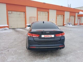 2017 Kia Optima IV, серый, 1850000 рублей, вид 2