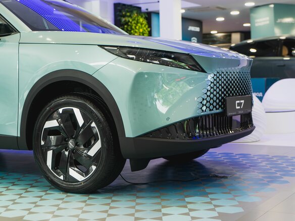 2025 Omoda C7, зелёный - вид 4