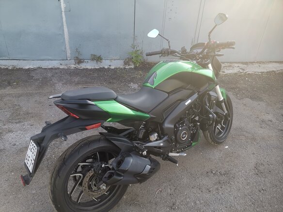 2020 Bajaj Dominar 400, зелёный, 300000 рублей - вид 5