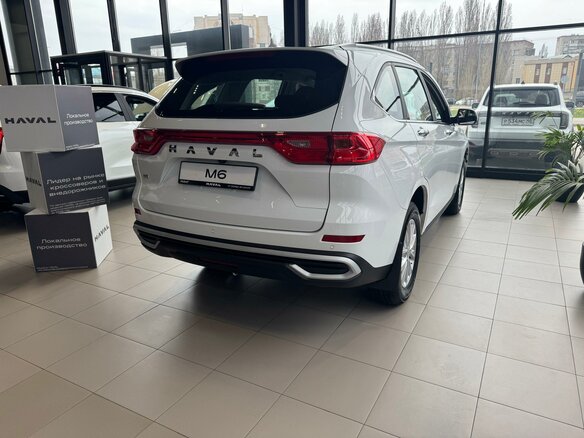 2026 Haval M6 II, белый - вид 4