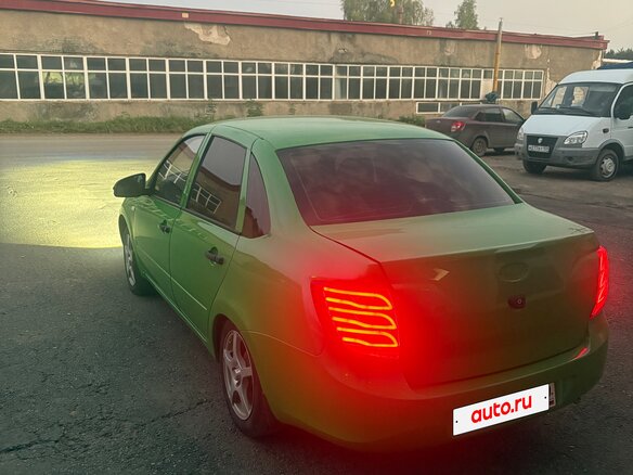 2013 Lada (ВАЗ) Granta I, зелёный - вид 5