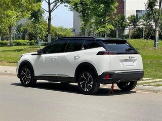 2022 Peugeot 2008 II, белый, 1240000 рублей, вид 5