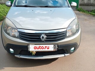 2013 Renault Sandero Stepway I, бежевый, 580000 рублей, вид 2