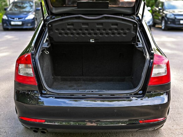 2012 Skoda Octavia II (A5) Рестайлинг, чёрный - вид 14