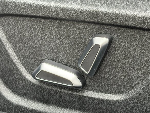 2026 Geely Coolray (Binyue Cool) I Рестайлинг, серый - вид 14