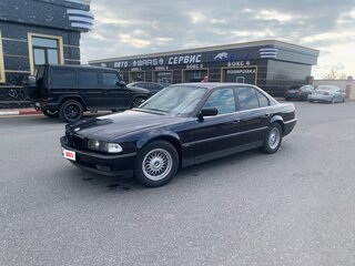 1998 BMW 7 серии 735i III (E38), синий, 695000 рублей, вид 1