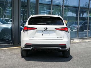 2021 Lexus NX 200 I Рестайлинг, белый, 2375000 рублей, вид 4