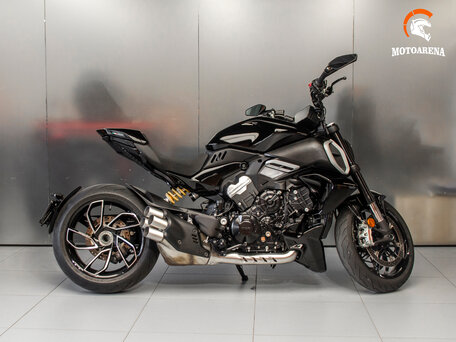 2023 Ducati Diavel V4, чёрный, 2547540 рублей, вид 2