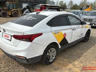 2018 Hyundai Solaris II, серебристый, 704000 рублей, вид 3