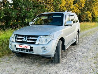 2012 Mitsubishi Pajero IV Рестайлинг 1, серебристый, 1750000 рублей, вид 1