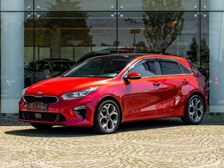 2019 Kia Ceed III, красный, 1455000 рублей, вид 1