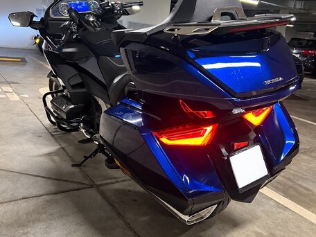 2020 Honda GL 1800 Gold Wing, синий, 2550000 рублей, вид 2