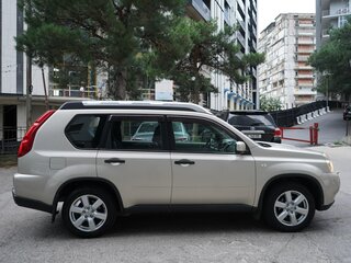 2008 Nissan X-Trail II, золотистый, 1100000 рублей, вид 2