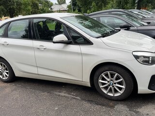 2020 BMW 2 серии Active Tourer 218d F45 Рестайлинг, белый, 2300000 рублей, вид 2