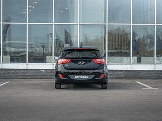 2013 Hyundai i30 II, чёрный, 750000 рублей, вид 4