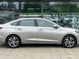 2024 Changan Eado Plus, серебристый, 2569900 рублей, вид 4