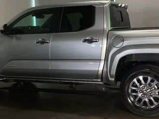 2024 Toyota Tacoma IV, серебристый, 7148441 рублей, вид 3