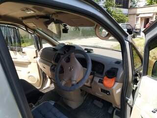 2002 Nissan Serena II (C24), серебристый, 1500000 рублей, вид 4