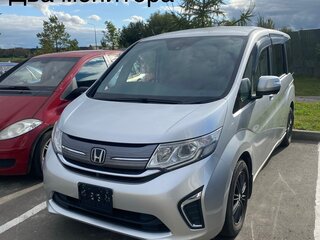 2015 Honda Stepwgn V, серебристый, 1400000 рублей, вид 1