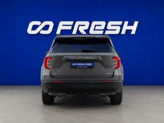 2022 Ford Explorer VI, серый, 3949777 рублей, вид 4