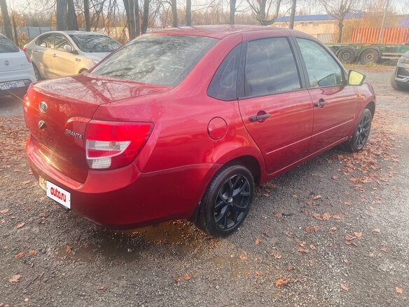 2016 Lada (ВАЗ) Granta I, красный, 490000 рублей - вид 3