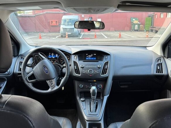 2015 Ford Focus III Рестайлинг, синий, 1000000 рублей - вид 10