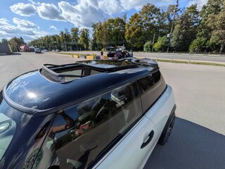 2021 Mini Hatch Cooper S III (F55/F56) Рестайлинг 2, белый, 3750000 рублей, вид 5