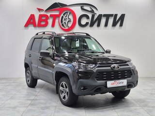 2023 Lada (ВАЗ) Niva Travel I, чёрный, 1010000 рублей, вид 1
